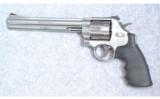 Smith & Wesson 629-5 44 Mag - 3 of 4
