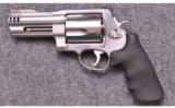 Smith & Wesson 500
.500 S&W - 3 of 4