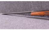 Weatherby ~ Mark V ~ .300 Win Mag - 6 of 9
