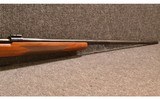 Winchester ~ Model 70 Classic sporter ~ .300 Win Mag. - 4 of 10
