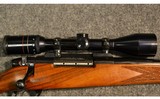 Weatherby ~ Mark V ~ .300 Weatherby Magnum - 12 of 13