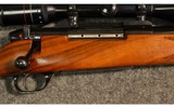 Weatherby ~ Mark V ~ .300 Weatherby Magnum - 3 of 13