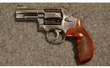Smith & Wesson ~ 686 Plus Deluxe ~ .357 Magnum - 2 of 4