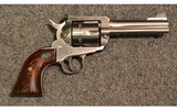 Ruger ~ New Model Blackhawk ~ 10mm/40 S&W - 1 of 4