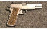 Dan Wesson ~ Specialist ~ 10mm Auto - 1 of 4