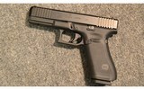 Glock ~ 22 Gen 5 ~ .40 S&W - 2 of 3