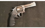 Smith & Wesson ~ 625-5 Classic ~ .45 Colt - 1 of 3
