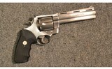 Colt ~ Anaconda ~ .44 Magnum - 1 of 2