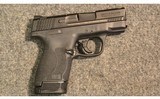 Smith & Wesson ~ 9 Shield M2.0 ~ 9mm Luger - 1 of 2
