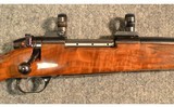 Weatherby ~ Mark V ~ .340 Wby Mag - 3 of 11
