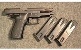 Sig Sauer ~ P226 ~ 9mm Luger - 3 of 3