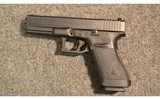 Glock ~ 21 ~ .45 Auto - 2 of 3