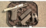 Glock ~ 19 ~ 9mm Luger - 3 of 3