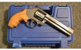 Smith & Wesson ~ 686-6 ~ .357 Magnum - 4 of 4