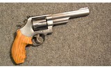 Smith & Wesson ~ 629-6 ~ .44 Magnum - 1 of 4