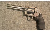 Colt ~ Anaconda ~ .44 Magnum - 2 of 3