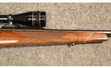Weatherby ~ Mark V ~ .300 Weatherby Magnum - 4 of 11