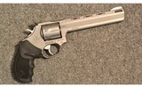 Taurus ~ 627 Tracker ~ .357 Magnum - 1 of 2