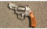 Smith & Wesson ~ 66-2 ~ .357 Magnum - 2 of 3