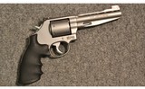 Smith & Wesson ~ 686-6 Performance Center ~ .357 Magnum - 1 of 3