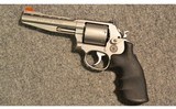 Smith & Wesson ~ 686-6 Performance Center ~ .357 Magnum - 2 of 3