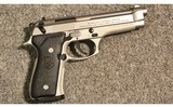 Beretta ~ 92FS ~ 9mm Luger - 1 of 3