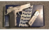 Smith & Wesson ~ 4006 ~ .40 S&W - 3 of 3