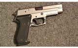 Sig Sauer ~ P220 ST ~ .45 Auto - 1 of 3