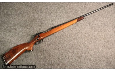 Weatherby ~ Mark V ~ .300 Weatherby Magnum