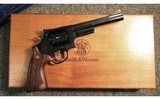 Smith & Wesson ~ 29-10 ~ .44 Magnum - 3 of 3