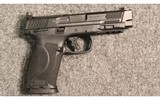 Smith & Wesson ~ M&P10mm M2.0 ~ 10mm Auto - 1 of 2