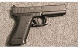 Glock ~ 17 Gen 1 ~ 9mm Luger - 1 of 2