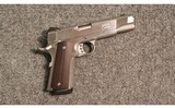 Les Baer ~ Custom ~ .45 ACP - 1 of 2