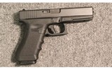 Glock ~ 17 ~ 9mm Luger - 1 of 2