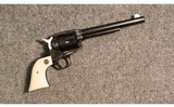 Ruger ~ Vaquero ~ .44 Magnum - 1 of 2