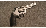 Smith & Wesson ~ 69 ~ .44 Magnum - 1 of 1