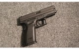 Springfield Armory ~ XD-40 ~ .40 S&W - 1 of 2