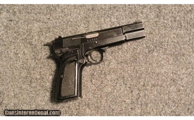 FN Herstal ~ Hi-Power ~ 9mm Luger