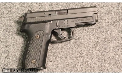 Sig Sauer ~ P229 ~ 9mm Luger3.75