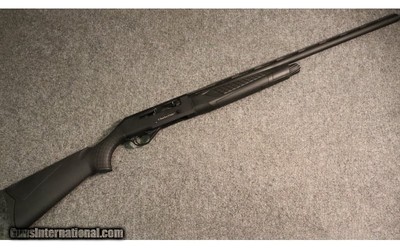 Charles Daly ~ Model 601 ~ 12 Gauge