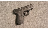 Smith & Wesson ~ M&P9 Shield ~ 9mm Luger - 1 of 2