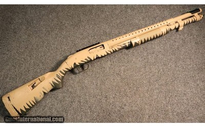 Mossberg
590
12 Gauge