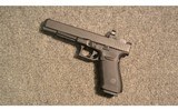 Glock ~ 40 ~ 10mm Auto - 2 of 2