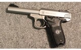 Smith & Wesson ~ SW22 Victory ~ .22 Long Rifle - 2 of 2
