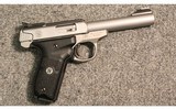 Smith & Wesson ~ SW22 Victory ~ .22 Long Rifle
