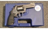 Smith & Wesson ~ 610-3 ~ 10mm Auto - 3 of 3