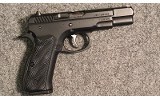 CZ ~ 75 B ~ 9mm Luger (SKU: 4491570) - 1 of 2