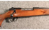 Weatherby ~ Mark V ~ .300 Weatherby Magnum - 3 of 11