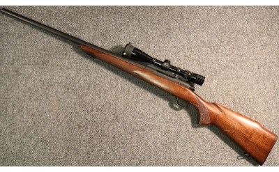 Winchester ~ 70 ~ .243 Winchester (SKU: 4563692) - Image 5 of 5