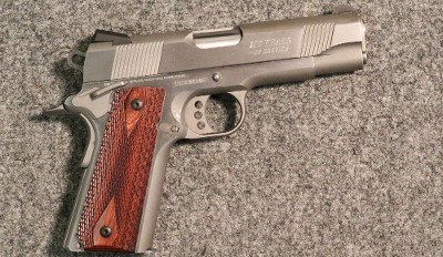 Colt ~ Commander ~ .45 Auto (SKU: 4496768)